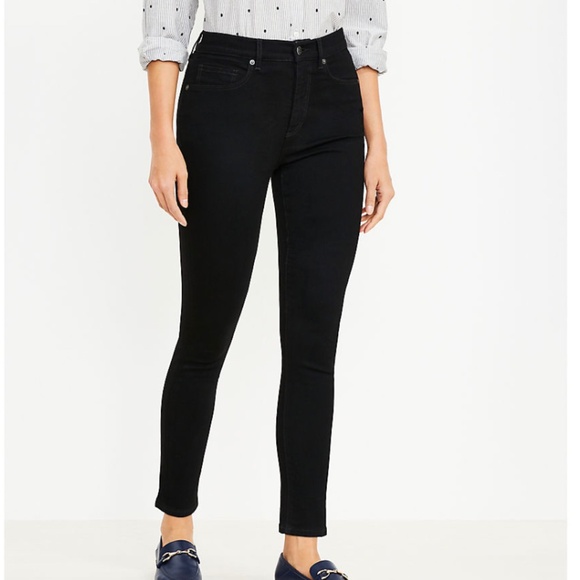 NWT LOFT Black Skinny Jeans Curvy High Waist Size 10/30 Stretch 5 Pocket 28" - Picture 1 of 13